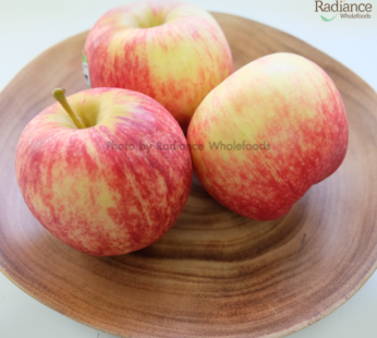 Organic Royal gala, Red Apple 1 Pcs