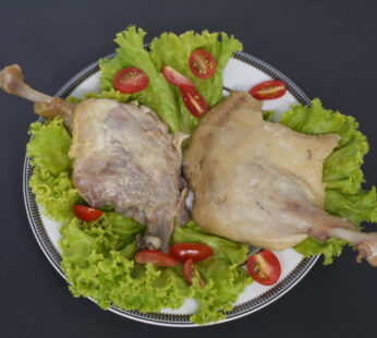 CONFIT DUCK LEGS