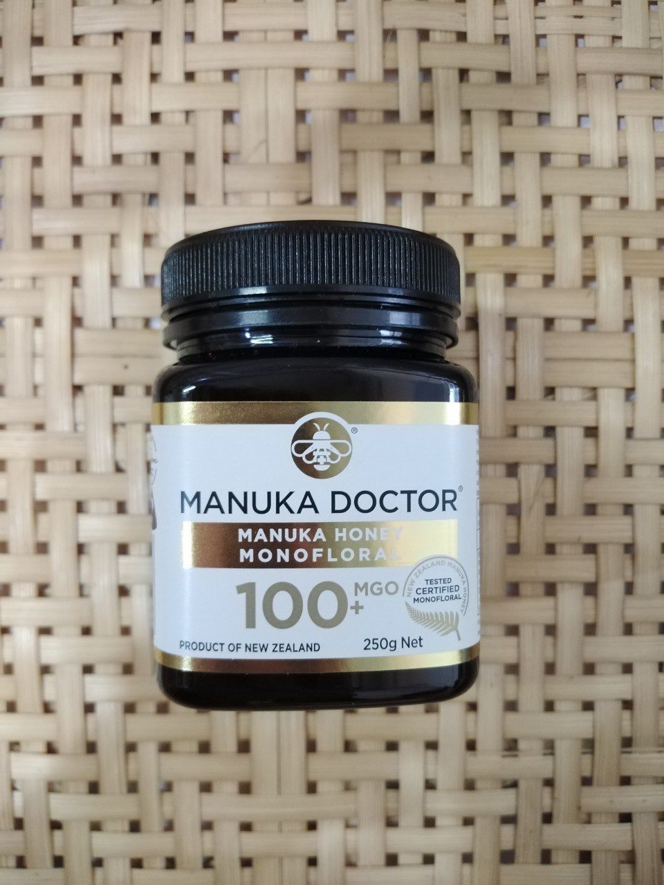 Manuka Doctor 100+MGO Manuka Honey Monofloral 250G